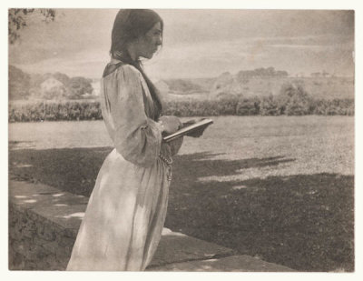 Gertrude Käsebier - The Sketch [Beatrice Baxter Ruyl], 1903